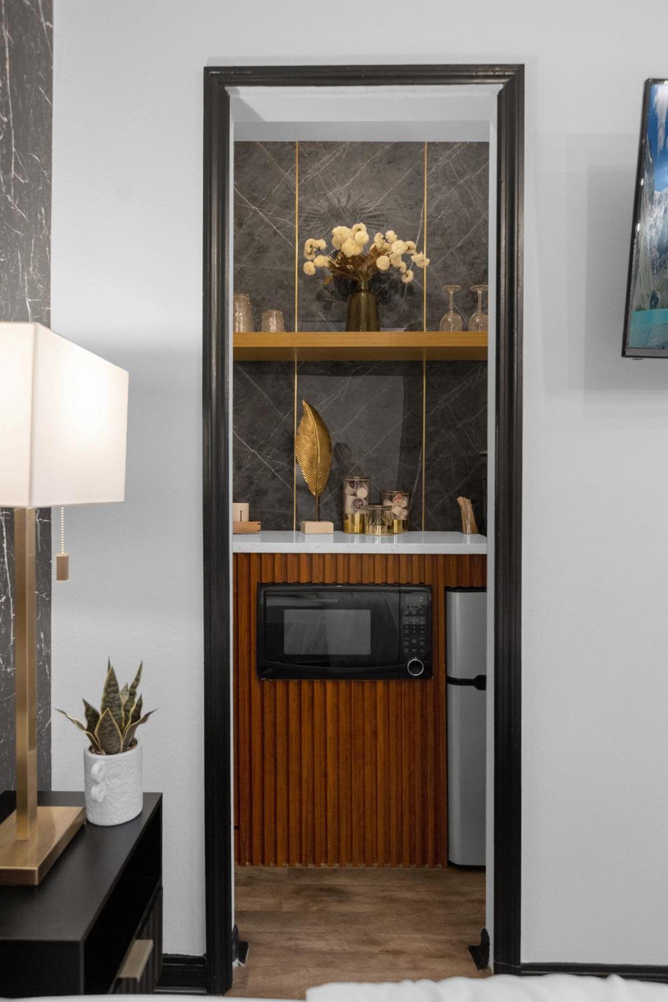 Isla Suites Davenport Exteriér fotografie